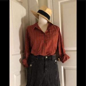 Urban outfitter brunt orange  / black strip shirt